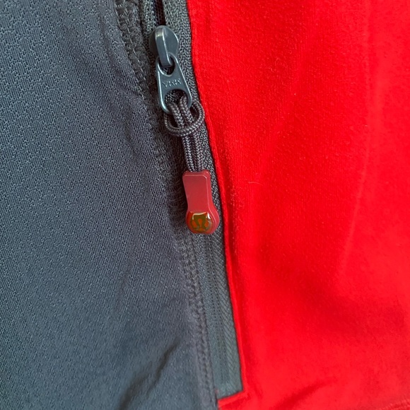 Lululemon Red Half-zip Pullover - Well maintained - missing inside tag - Picture 4 of 6